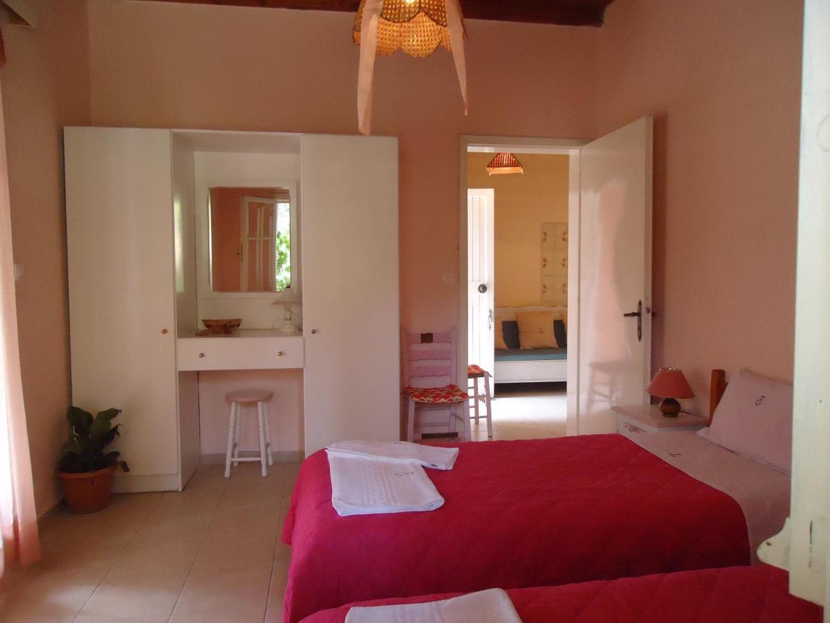 Errika Apartment Ipsos Bagian luar foto