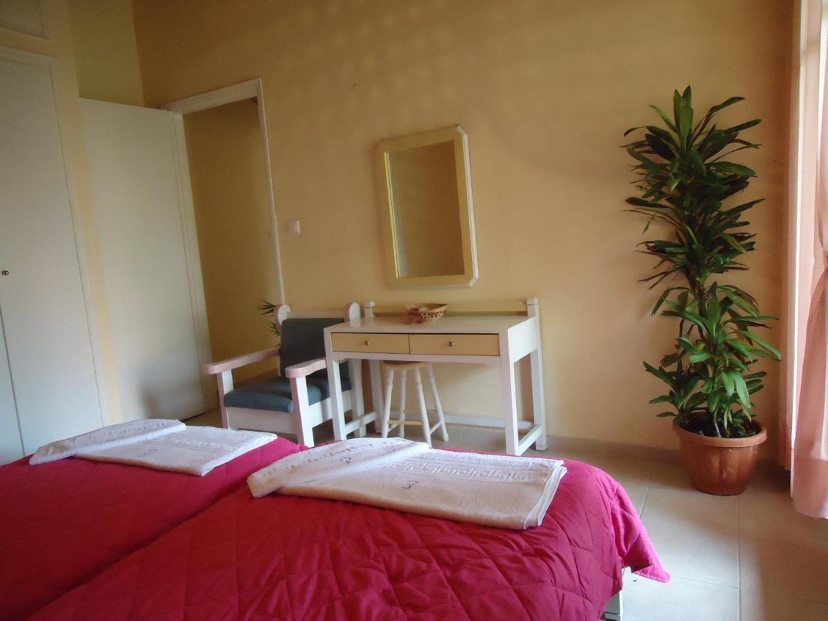 Errika Apartment Ipsos Bagian luar foto