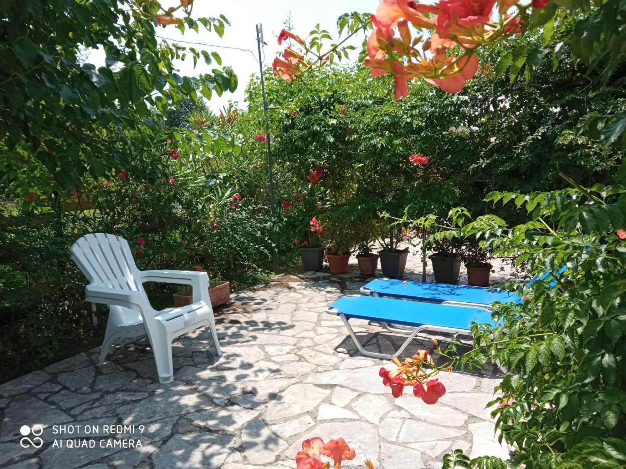 Errika Apartment Ipsos Bagian luar foto