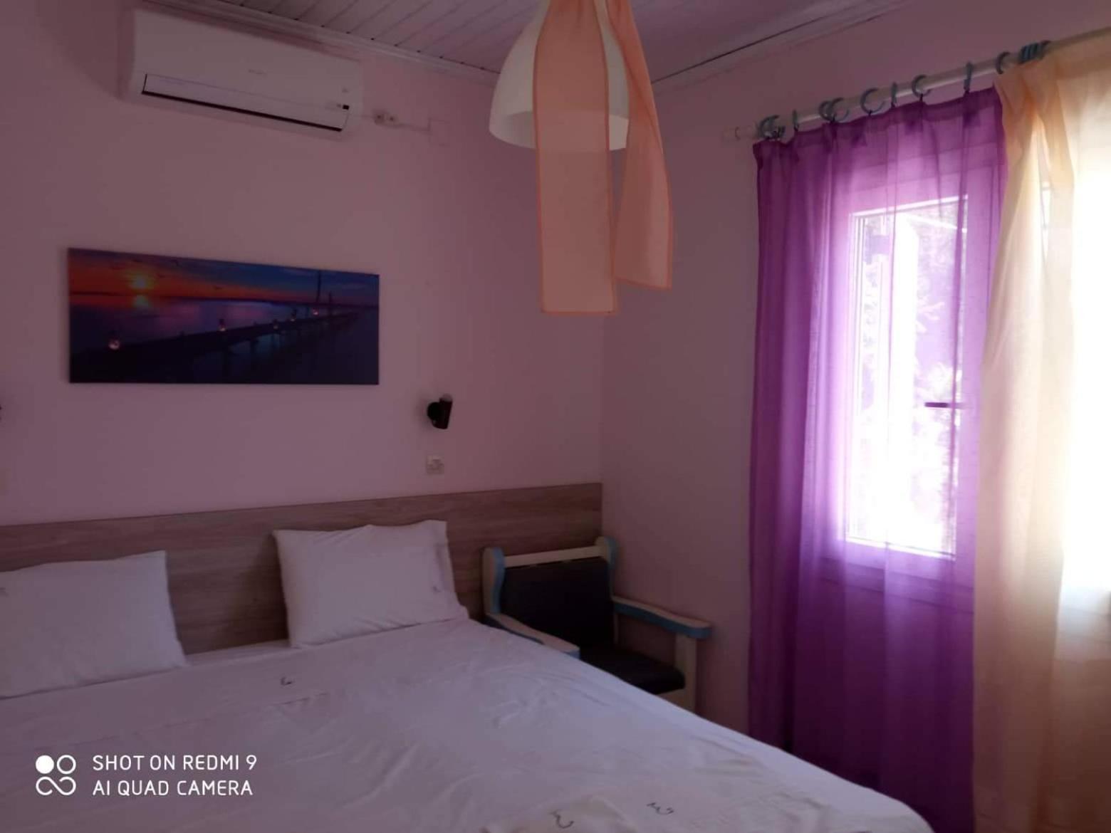 Errika Apartment Ipsos Bagian luar foto