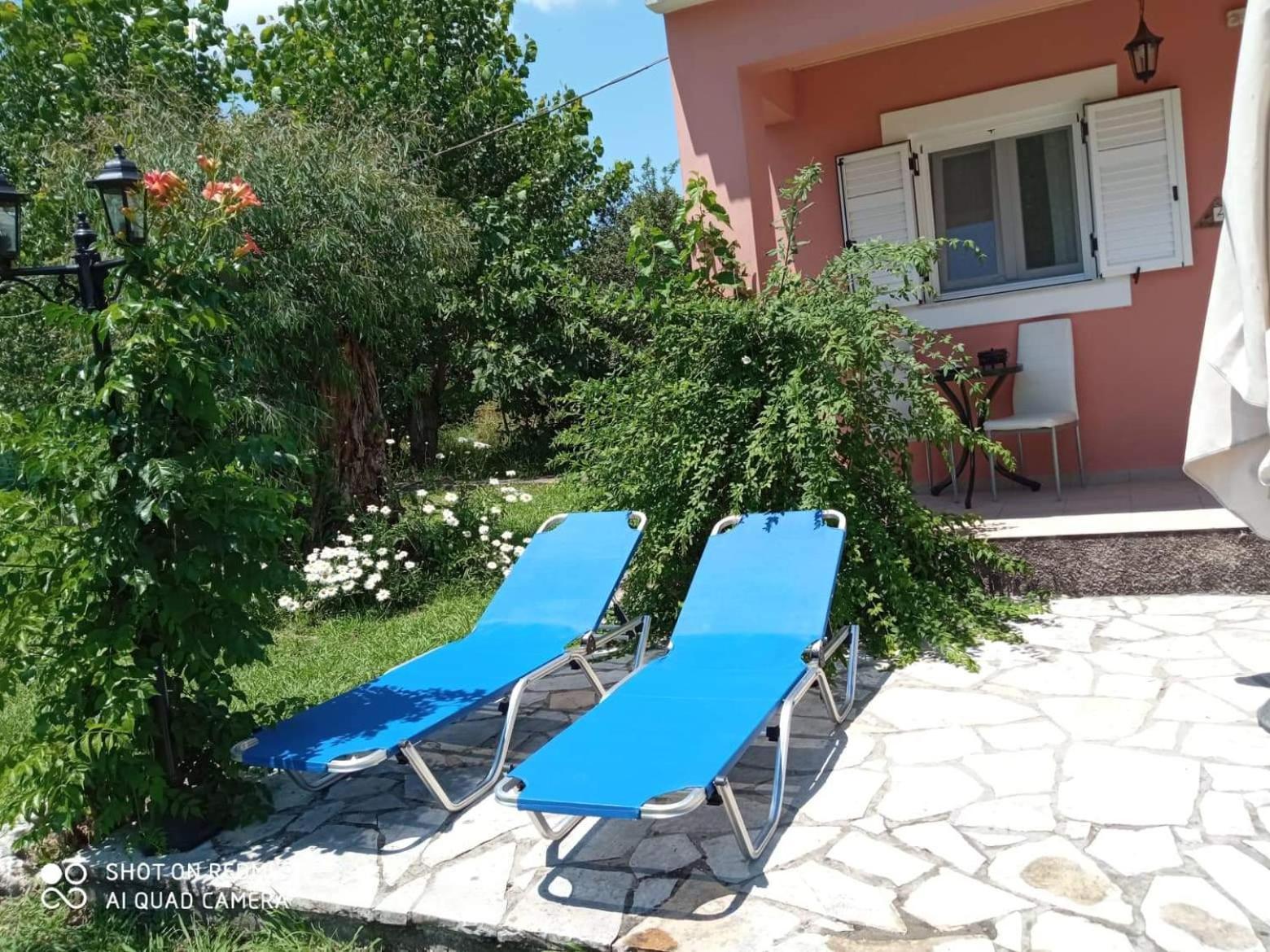Errika Apartment Ipsos Bagian luar foto