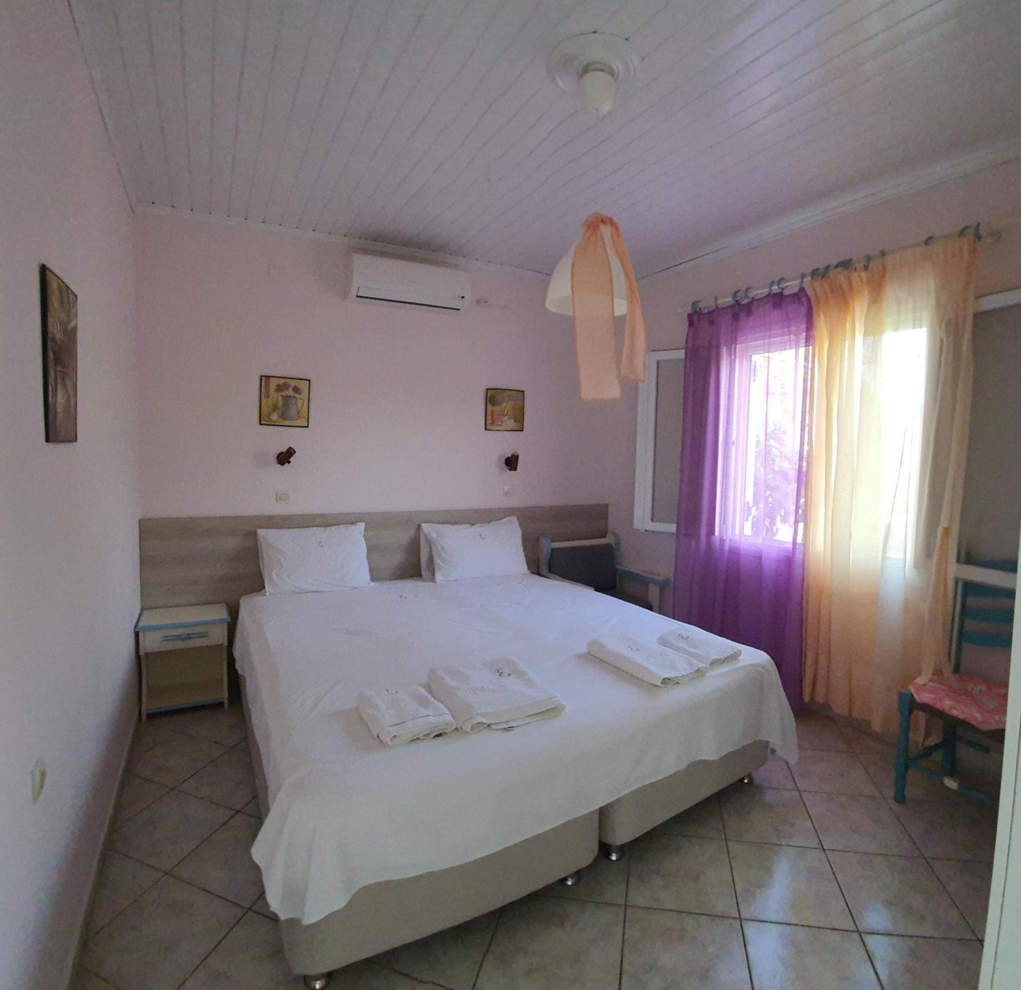 Errika Apartment Ipsos Bagian luar foto